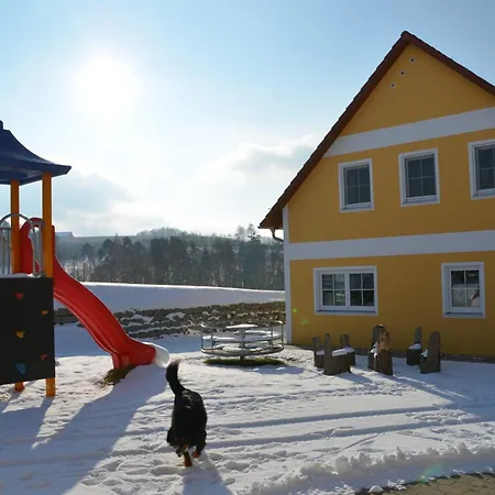 Ferienhaeuser Schneeberger *