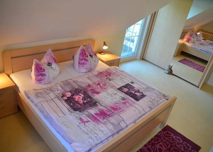 Ferienhaus Schneeberger *